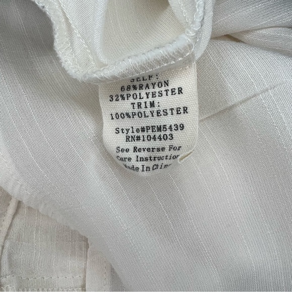 perch by Blu Pepper Short Sleeve Crochet Trim Lightweight Top Ivory Women 2XL. - Picture 6 of 7